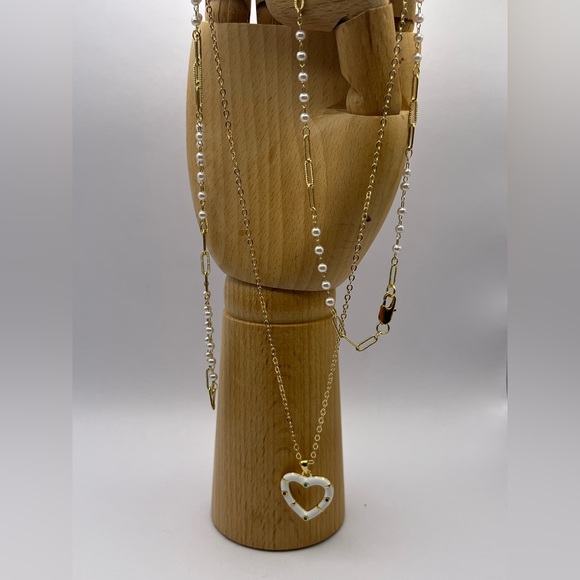 Gold & White Heart Trendy Necklace Set - Boho Layered Necklace Set - Picture 7 of 16